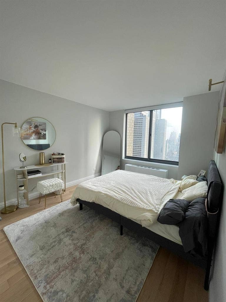 ✨Spacious True Bedroom in Midtown✨