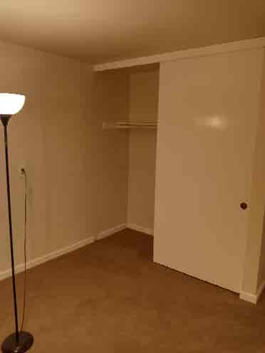 2 rooms for rent in Mission Valley.