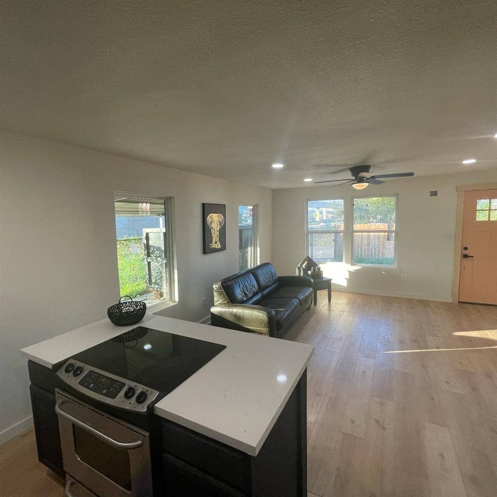 Room for Rent Near Downtown Houston