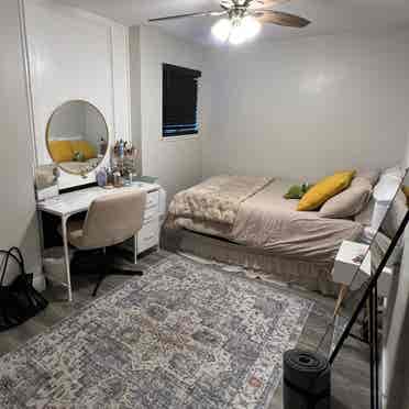 Sublease in Salt Lake City!