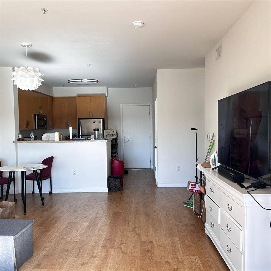 B in west LA for rent