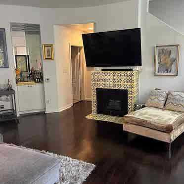 Private Rooms in Furnished Condo