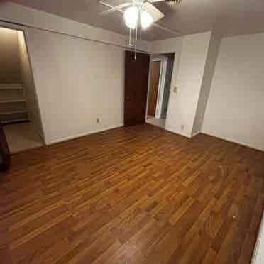 Large Room for Rent