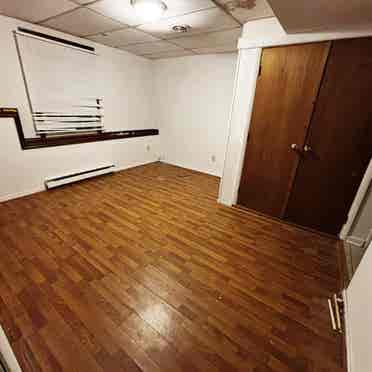 Large Room for Rent