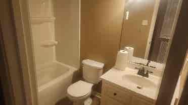 1 Room/Bathroom, Free Utilities