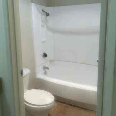 Private  bath for rent