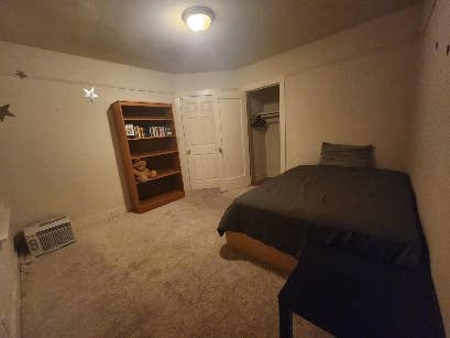 $ room for rent