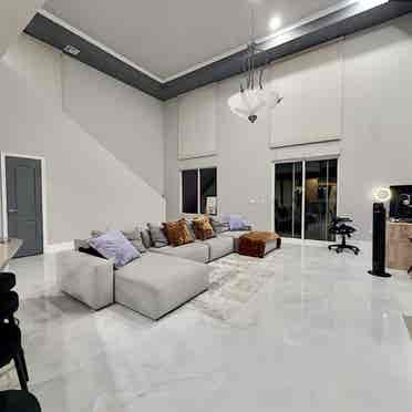 Beautiful furnished loft