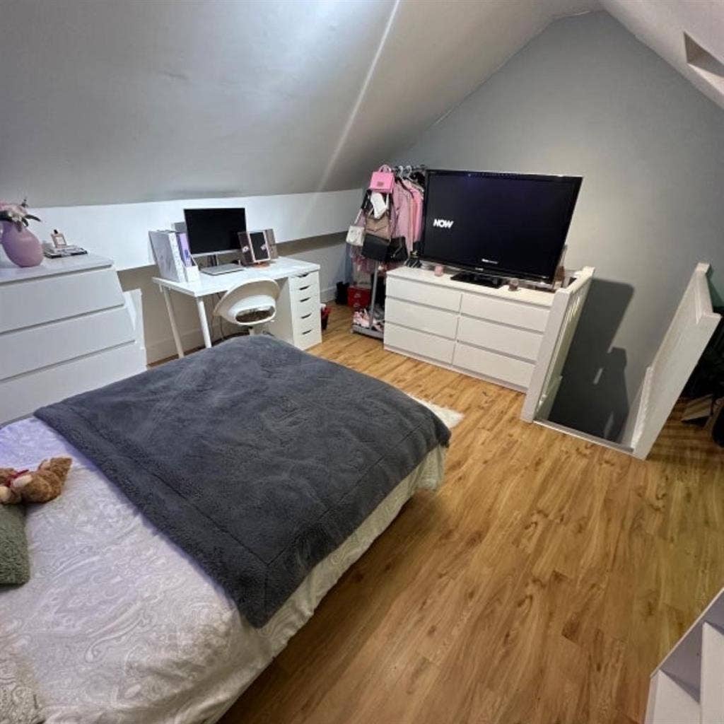 Room for rental in Finchley