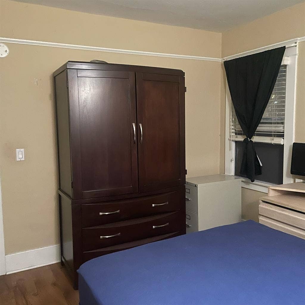 Room for Rent - Anaheimm