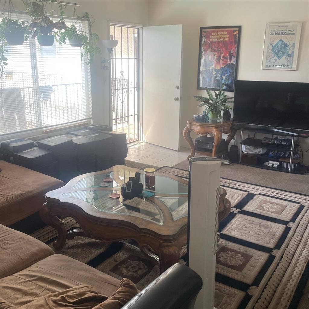 Room in OB 1 Block from Beach