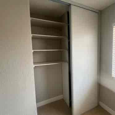 Room for Rent in Eastlake Shores