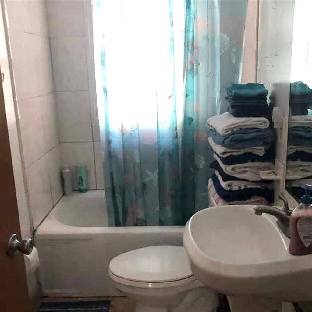 Room for rent in Fort Pierce, FL