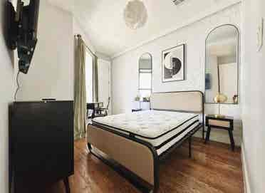 Furnished Room in Crown Heights