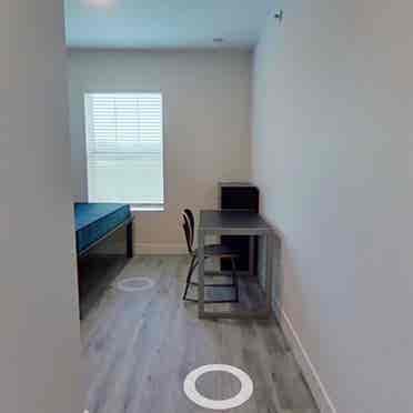 YOUR 1st MONTH’s ON ME! (Sublease)