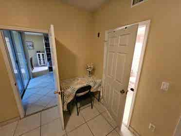 Master Room in Davie