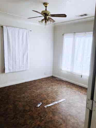 MOST AFFORDABLE ROOM IN TULARE!