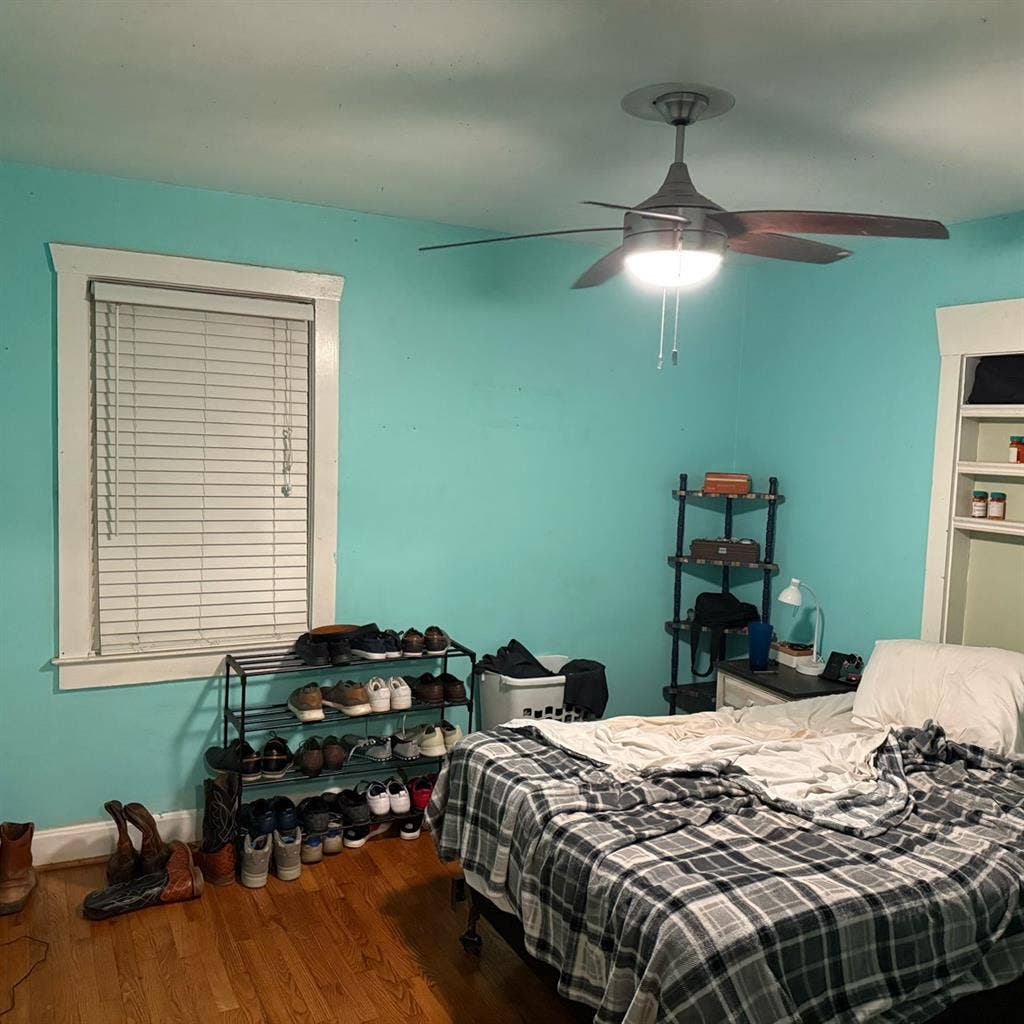 Roommate needed in south Nashville