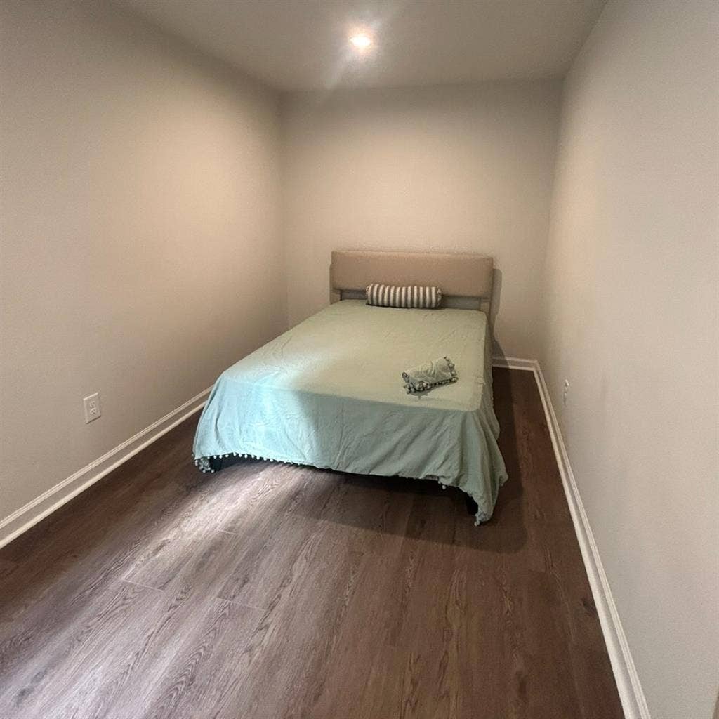 Room for rent for 
one person