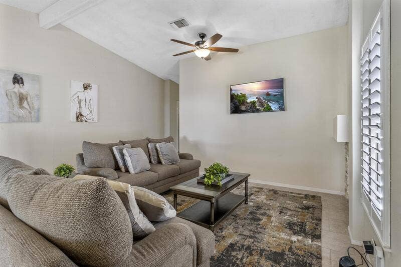 1 BR in San Antonio