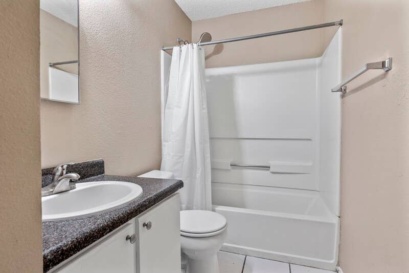 1 BR in San Antonio