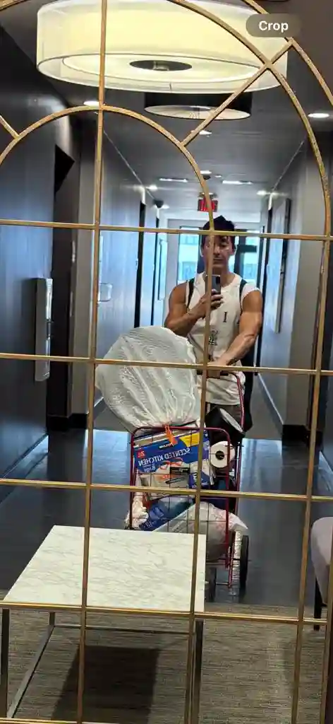 Top floor! Your own bathroom!