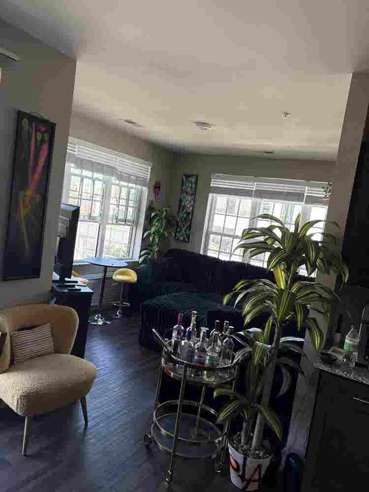 Top floor! Your own bathroom!