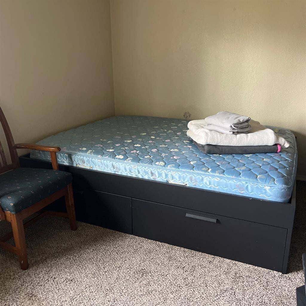 Furnished Room for Remt