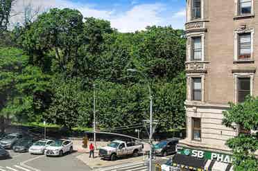 ✨Spacious Room in East Harlem✨