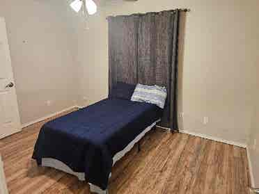 Room for rent in prescott Valley