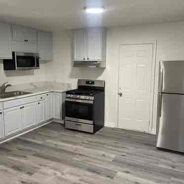 Furnished Bed • wBath • Near DT SD