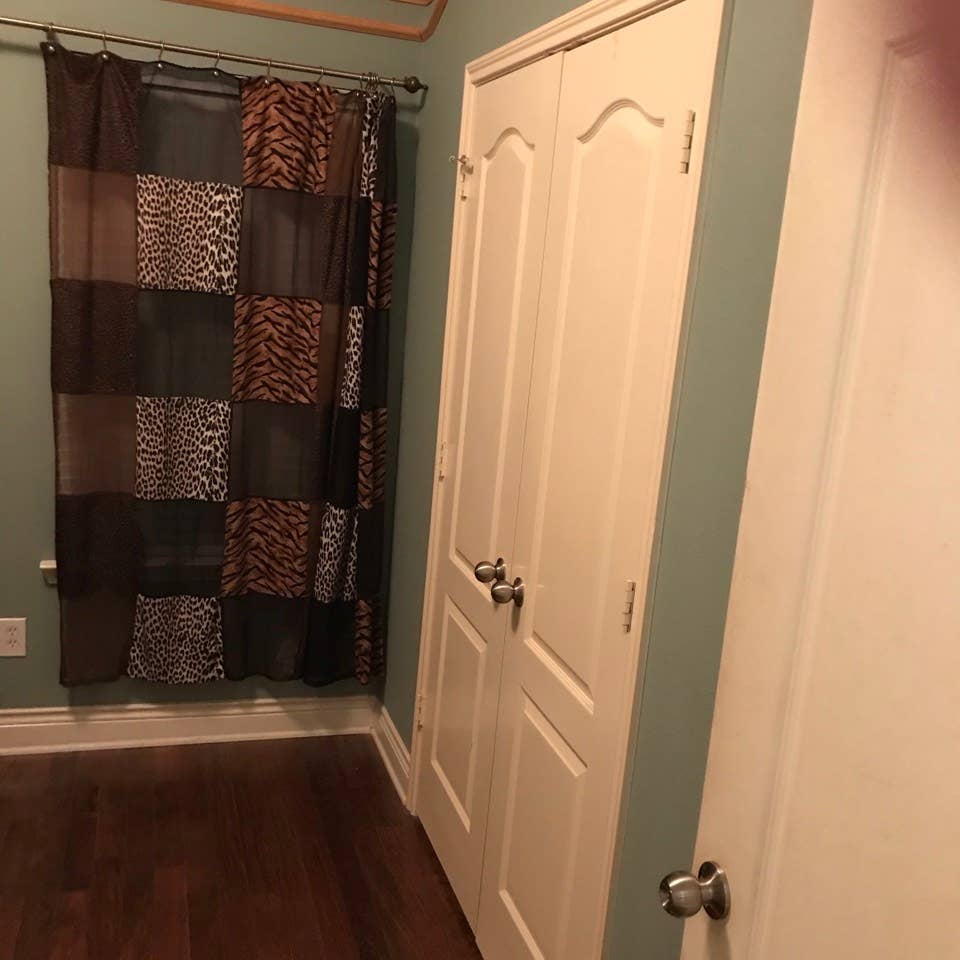 Bedroom 
for Rent