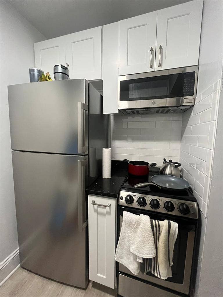 ✨Incredible Deal - Midtown South✨