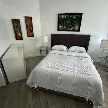 Room available now in Brickell