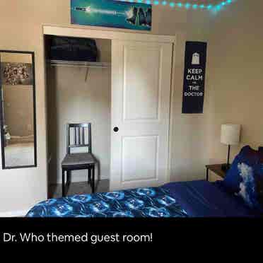 Dr. Who themed furnished room 😎