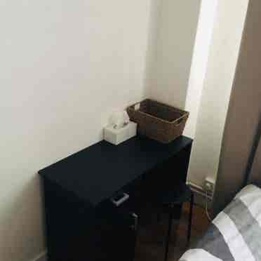 Double room , lovely flat zone 1