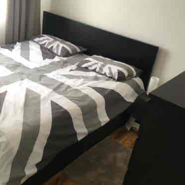 Double room , lovely flat zone 1