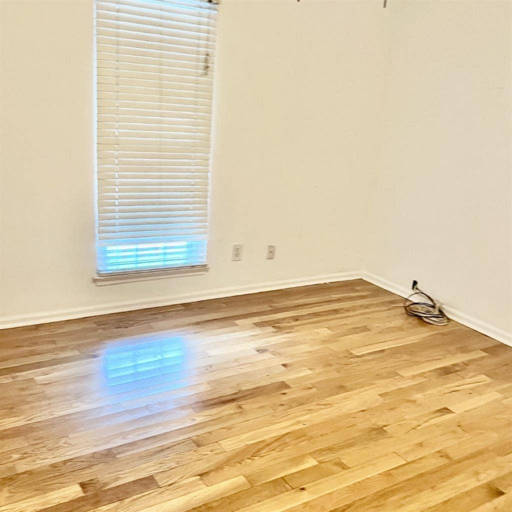 Private room - shared bath