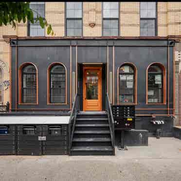 Bushwick Apartment. bath