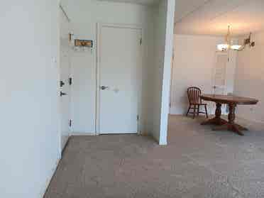 OAK LAWN APARTMENT