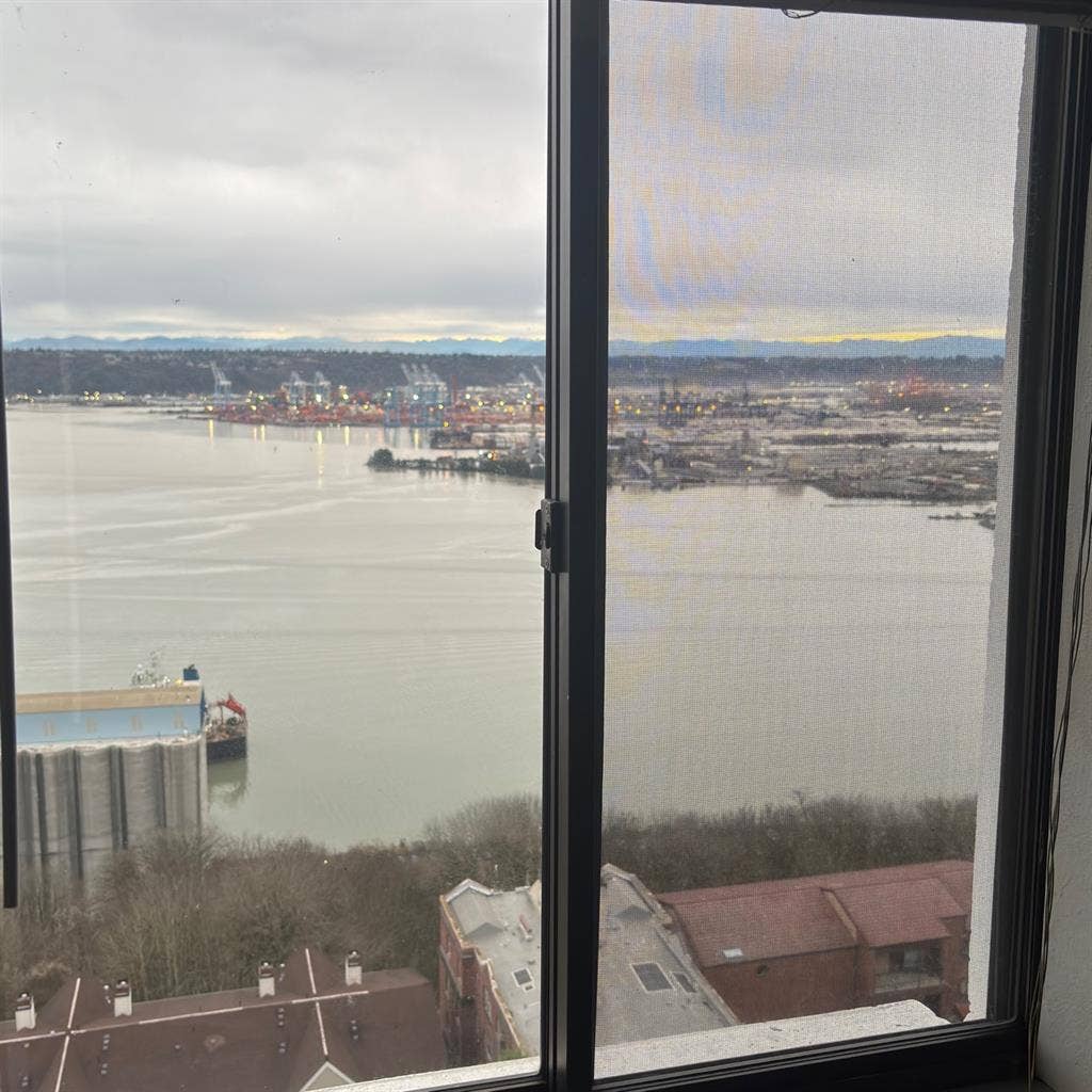 Penthouse Room in Downtown Tacoma