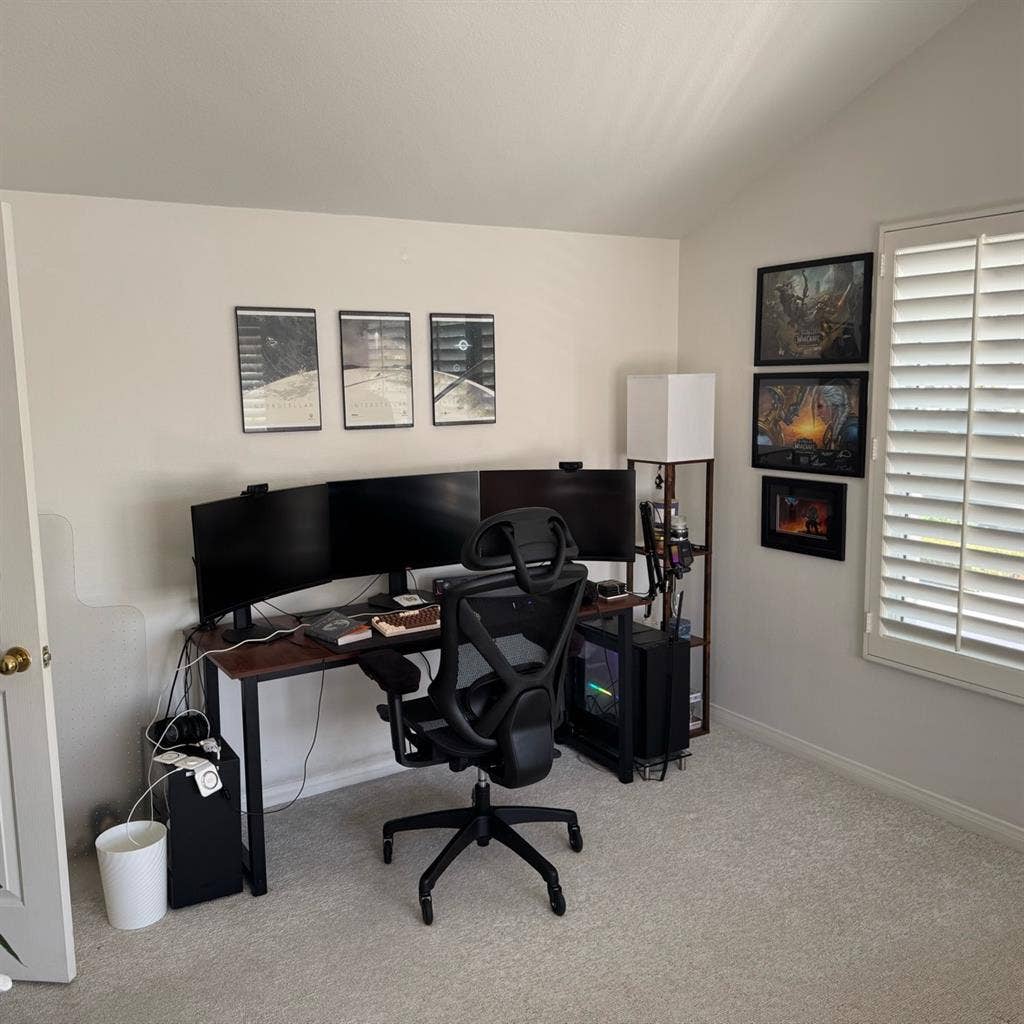 Looking for roommate in Dana Point