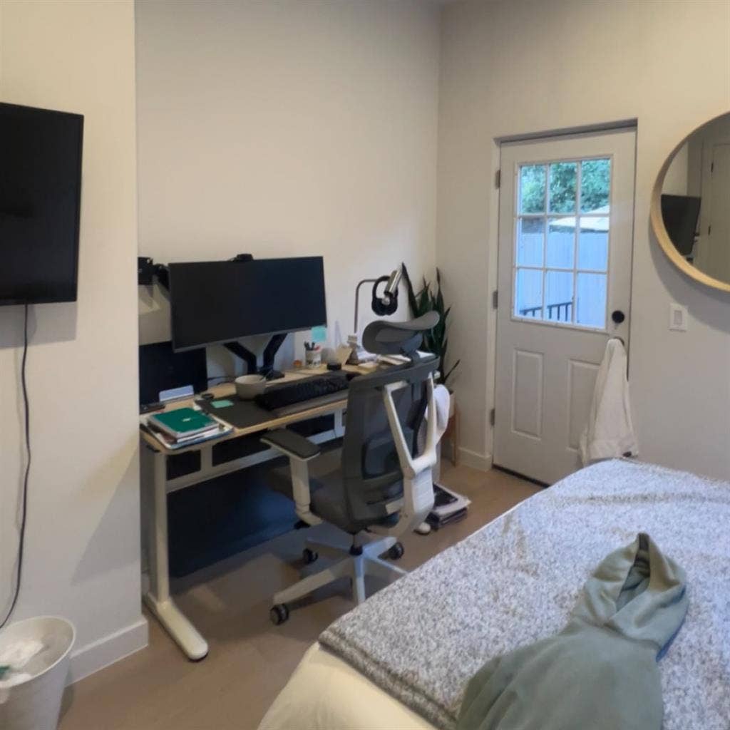 LUXURY ROOM IN CENTRAL WILLIAMSURG