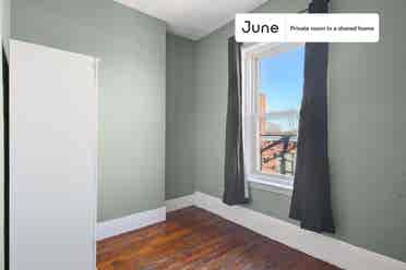 4 BR in Boston