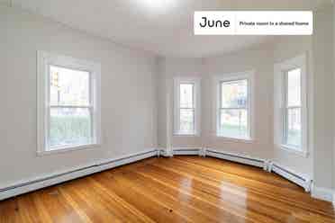 3 BR in Boston