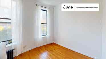 3 BR in New York City