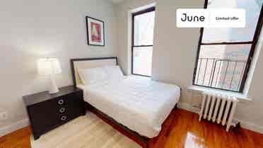 2 BR in New York City