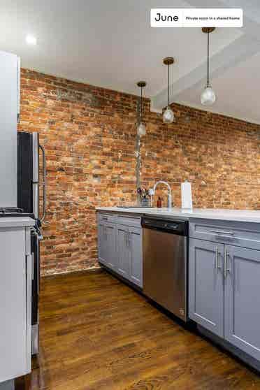 4 BR in New York City