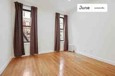 4 BR in New York City