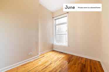 3 BR in Chicago